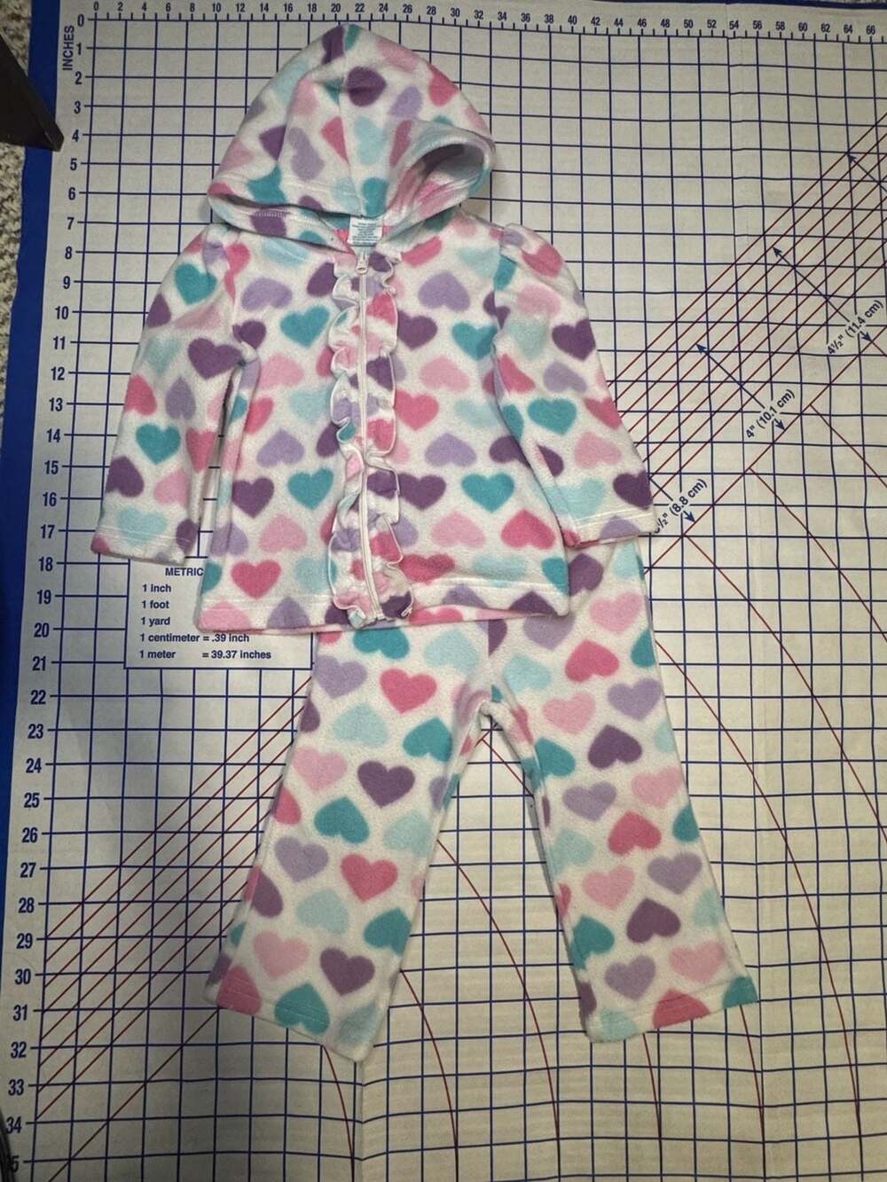 Wonderkids Multi-Color Heart Print Fleece Hoodie and Pants Set